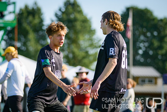 Pre-quarterfinals at USAU D-I College Championships
