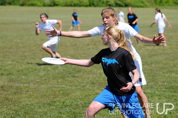 Sunday Quarterfinals - 2010 UPA High School Girls Eastern Championships