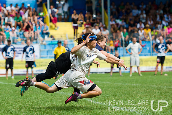 Drag'n Thrust vs. Polar Bears -- WUCC Mixed Final