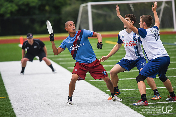 Boston Whitecaps vs. Philadelphia Spinners, MLU Eastern Conferen