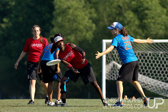 Saturday Women's Round 1 -- 2012 SE Regionals