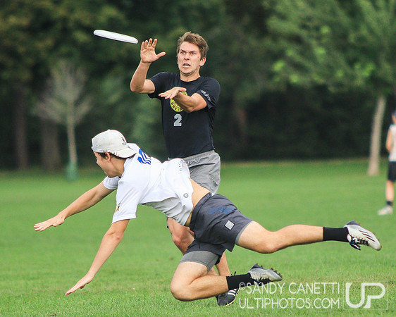 Saturday Action - 2016 USAU Northeast Regionals