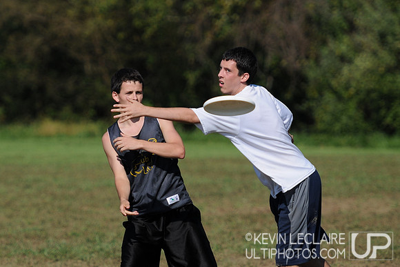 Hucks off the Hilltop -- Saturday Round 4 photo