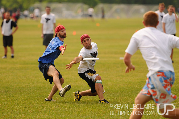 2010 Mixed Easterns Saturday action