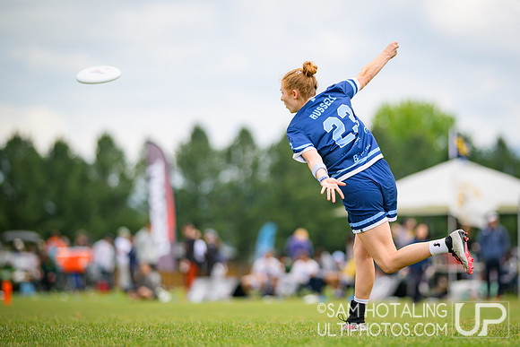Pool play at USAU D-I College Championships