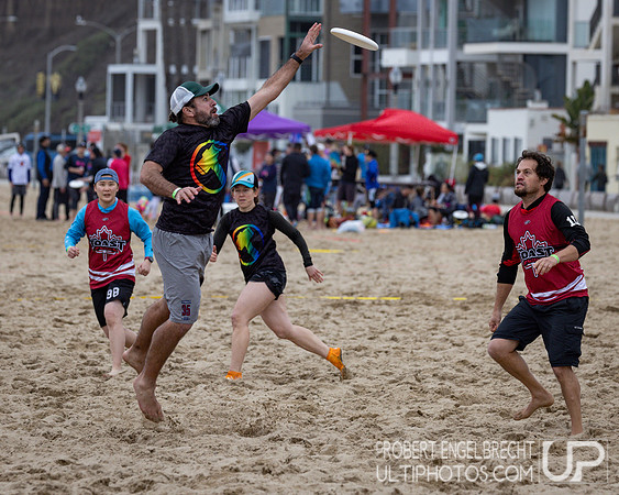 Sunday, 2023 LA Throwback Beach Ultimate Fest