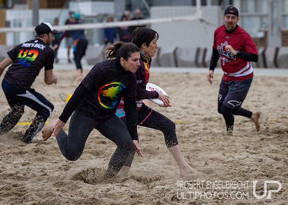 Sunday, 2023 LA Throwback Beach Ultimate Fest