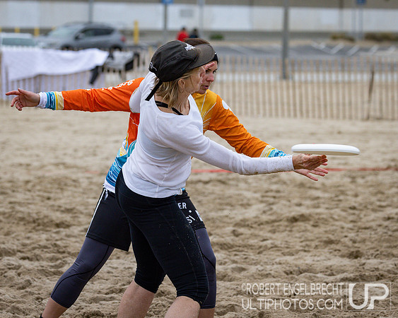 Sunday, 2023 LA Throwback Beach Ultimate Fest