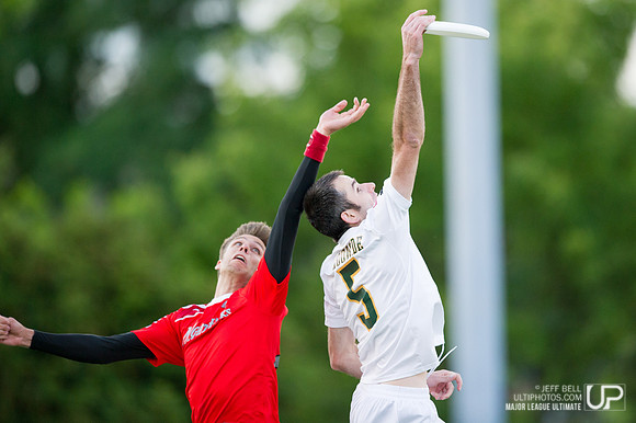 Nighthawks_Stags_20140628_201507_JBP01091
