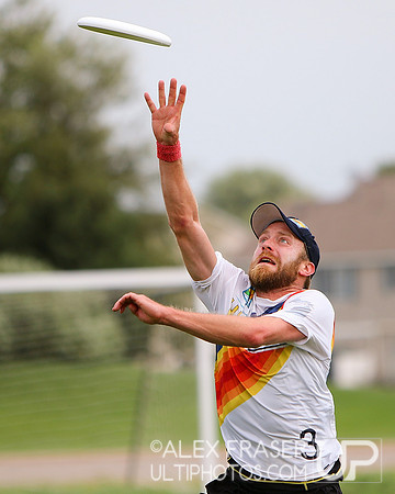 Saturday Pool Play - 2015 USAU Pro Flight Finale