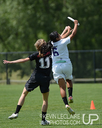 2012 USAU D-I College Championships Friday Action