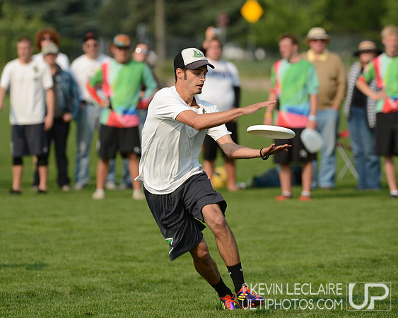 2012 USAU D-I College Championships Saturday Action