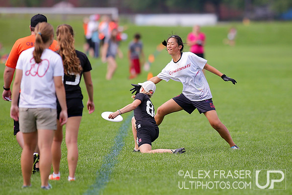Sunday U19 Girls Semifinal - 2015 USAU Youth Club Championships