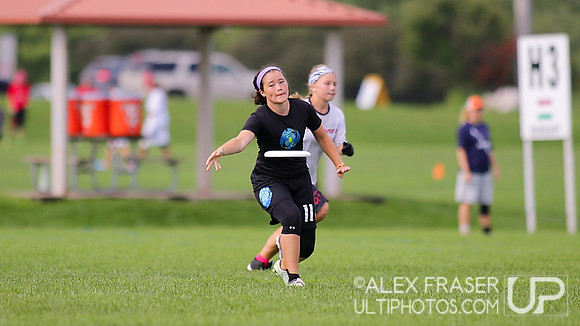 Sunday U19 Girls Semifinal - 2015 USAU Youth Club Championships