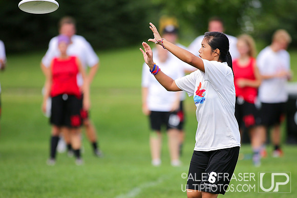 Sunday U19 Girls Semifinal - 2015 USAU Youth Club Championships