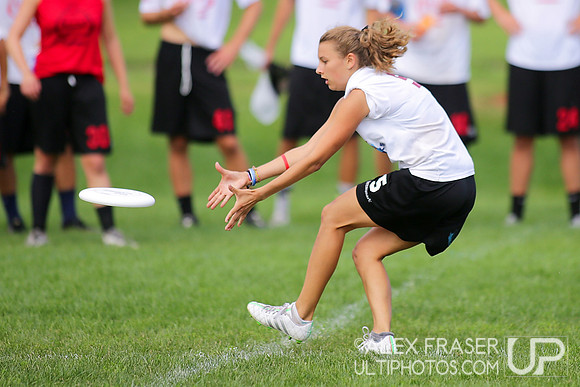 Sunday U19 Girls Semifinal - 2015 USAU Youth Club Championships