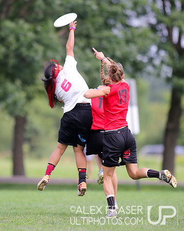 Sunday U19 Girls Semifinal - 2015 USAU Youth Club Championships