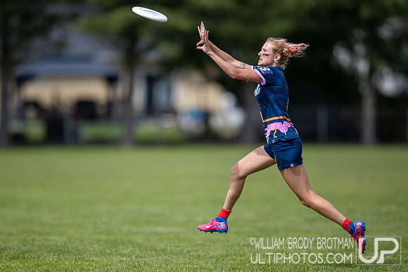 Day 1 of the USA Ultimate D-I College Championships