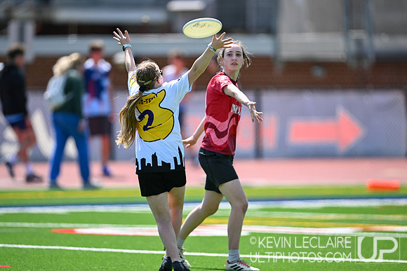 Girls Final - MadLuv vs ALX combo team