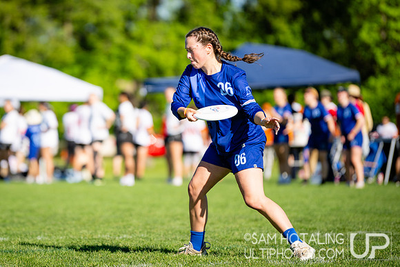 Women’s pool play at USAU DI College Championships