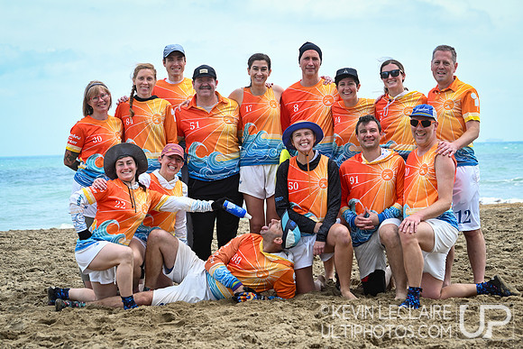 Beaches & Cream Team Photo - 2026 USA Ultimate Beach Championshi