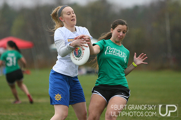 Saturday Action, Girls -- USAU 2014 HS Northeastern Championships