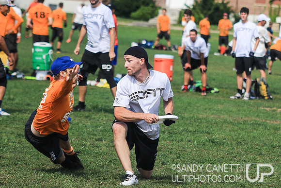 Sunday Action - 2016 USAU Northeast Regionals