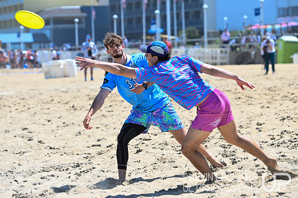 Men of War (MeOW) vs Humiliswag West Men's Finals - 2026 USA Ult
