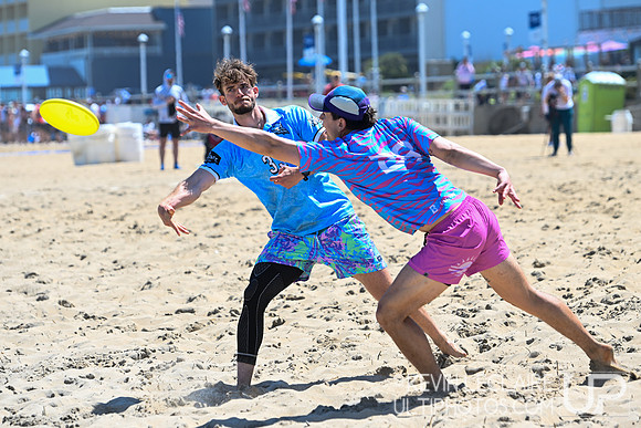 Men of War (MeOW) vs Humiliswag West Men's Finals - 2026 USA Ult