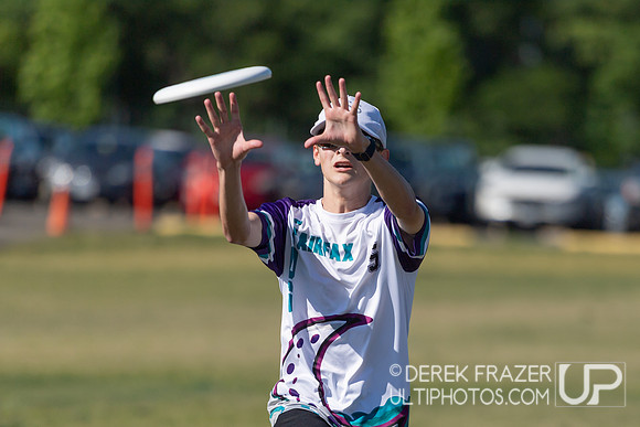 VA HS States Saturday Round 1: Fairfax Fog vs Richmond Spinners