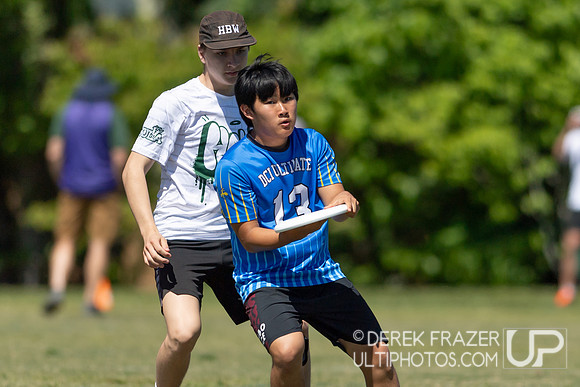 VA HS States Saturday Round 2: DCI v H-B W