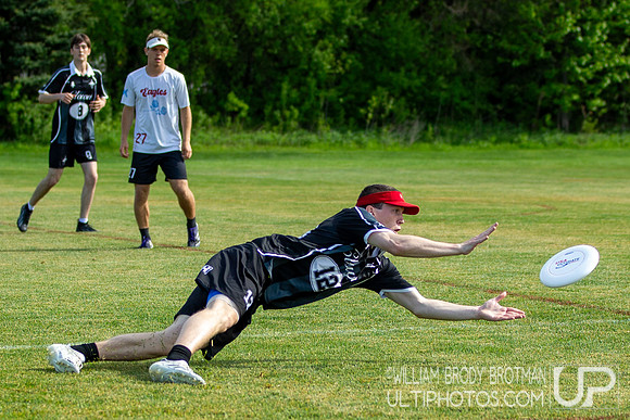 Day 1 at the  2026 USAU D-III College Championships