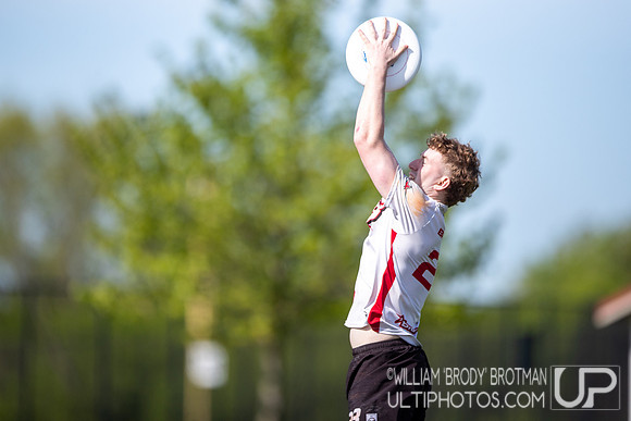 Day 1 at the  2026 USAU D-III College Championships
