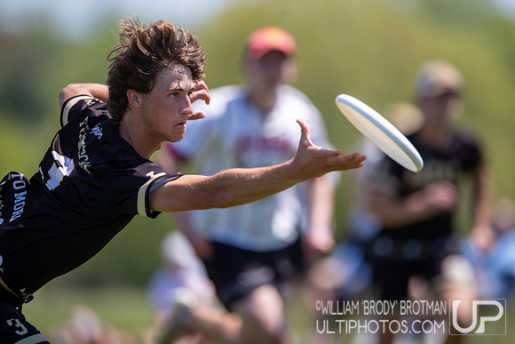 Day 1 at the  2026 USAU D-III College Championships