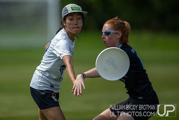 Day 1 at the 2026 USAU D-III College Championships