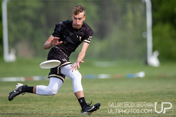 Day 2 at the 2026 USAU D-III College Championships