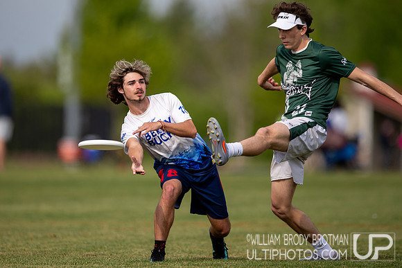 Day 2 at the 2026 USAU D-III College Championships