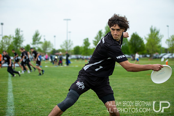 Day 2 at the 2026 USAU D-III College Championships