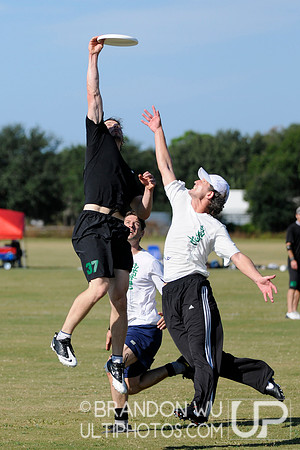Thursday Masters Competition - 2011 USAU Club Championships