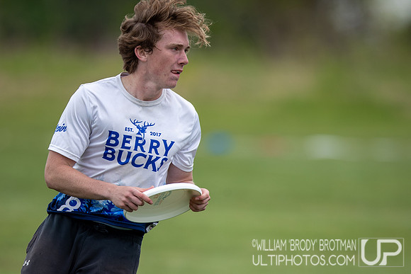 Day 2 at the 2026 USAU D-III College Championships