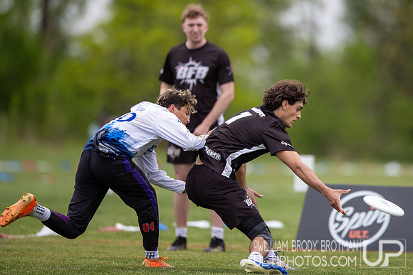 Day 2 at the 2026 USAU D-III College Championships