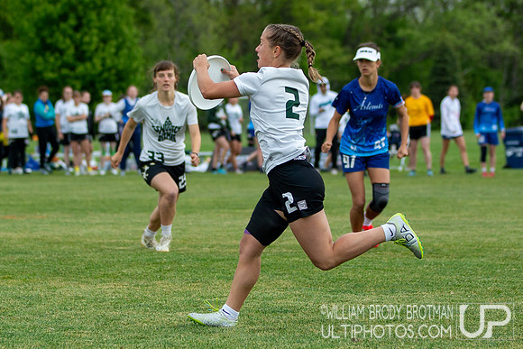 Day 2 at the 2026 USAU D-III College Championships