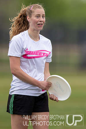 Day 2 at the 2026 USAU D-III College Championships