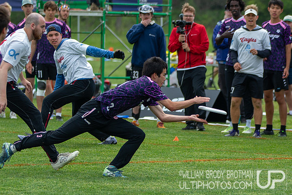 Day 2 at the 2026 USAU D-III College Championships