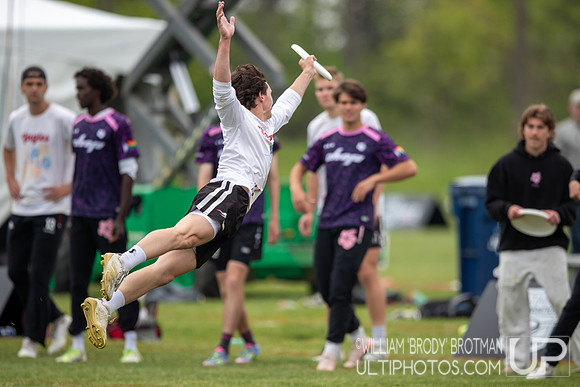 Day 2 at the 2026 USAU D-III College Championships