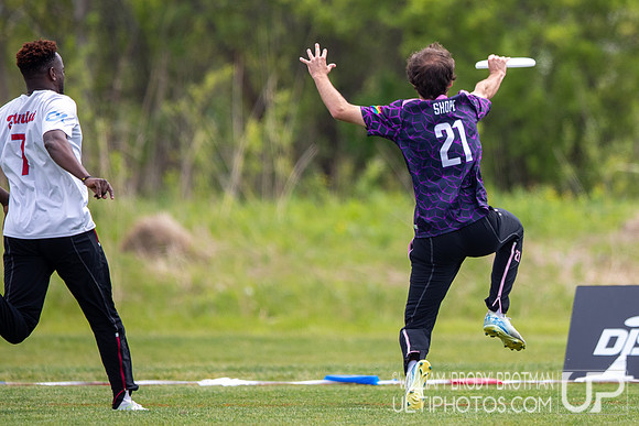 Day 2 at the 2026 USAU D-III College Championships