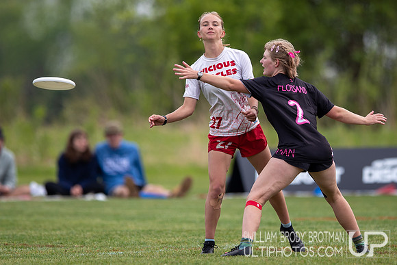 Day 2 at the 2026 USAU D-III College Championships