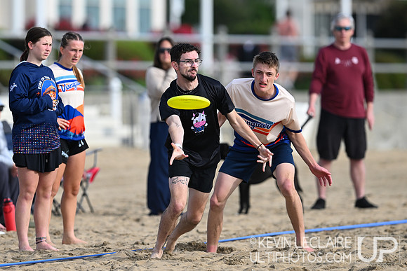Virginia Vanguard vs Beach Bulls - Mixed Qtrs - 2026 USA Ultimat