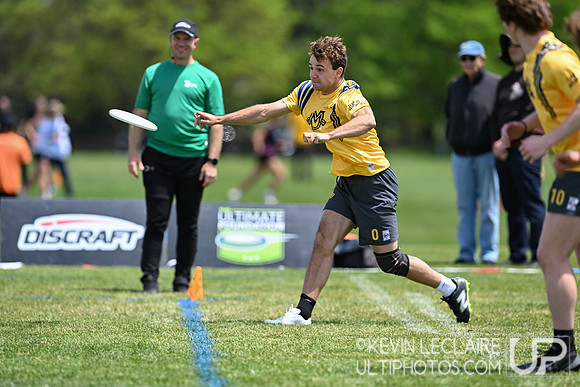 MagnUM v Brown - Friday R3 - 2026 D1 College Champs
