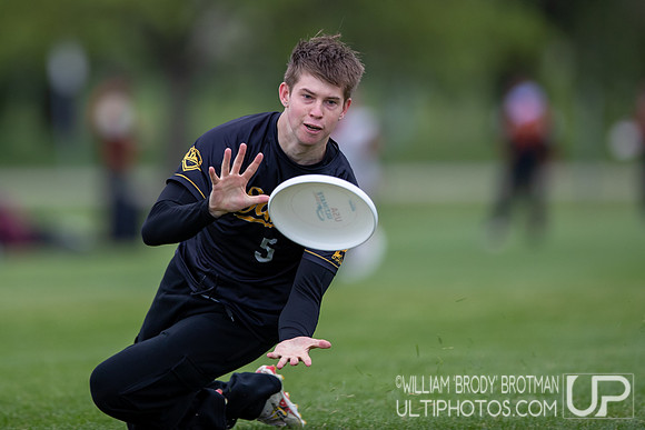 Day 1 at the 2026 USAU D-I College Championships